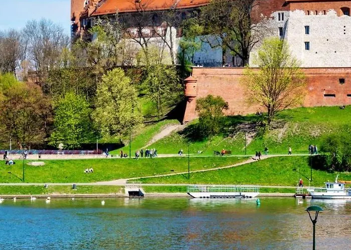 Apartament w zabytkowej kamienicy, Strzelecka 19